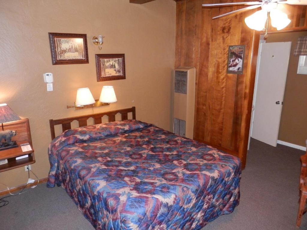 San Juan Motel & Cabins Pagosa Springs Exterior photo